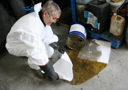 OIL SPILL KIT 2